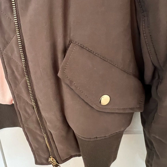 Green bomber jacket - Picture 4 of 8